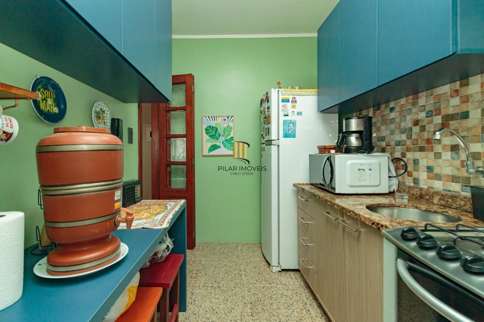 Apartamento 2 dormitórios no bairro Passo da Areia