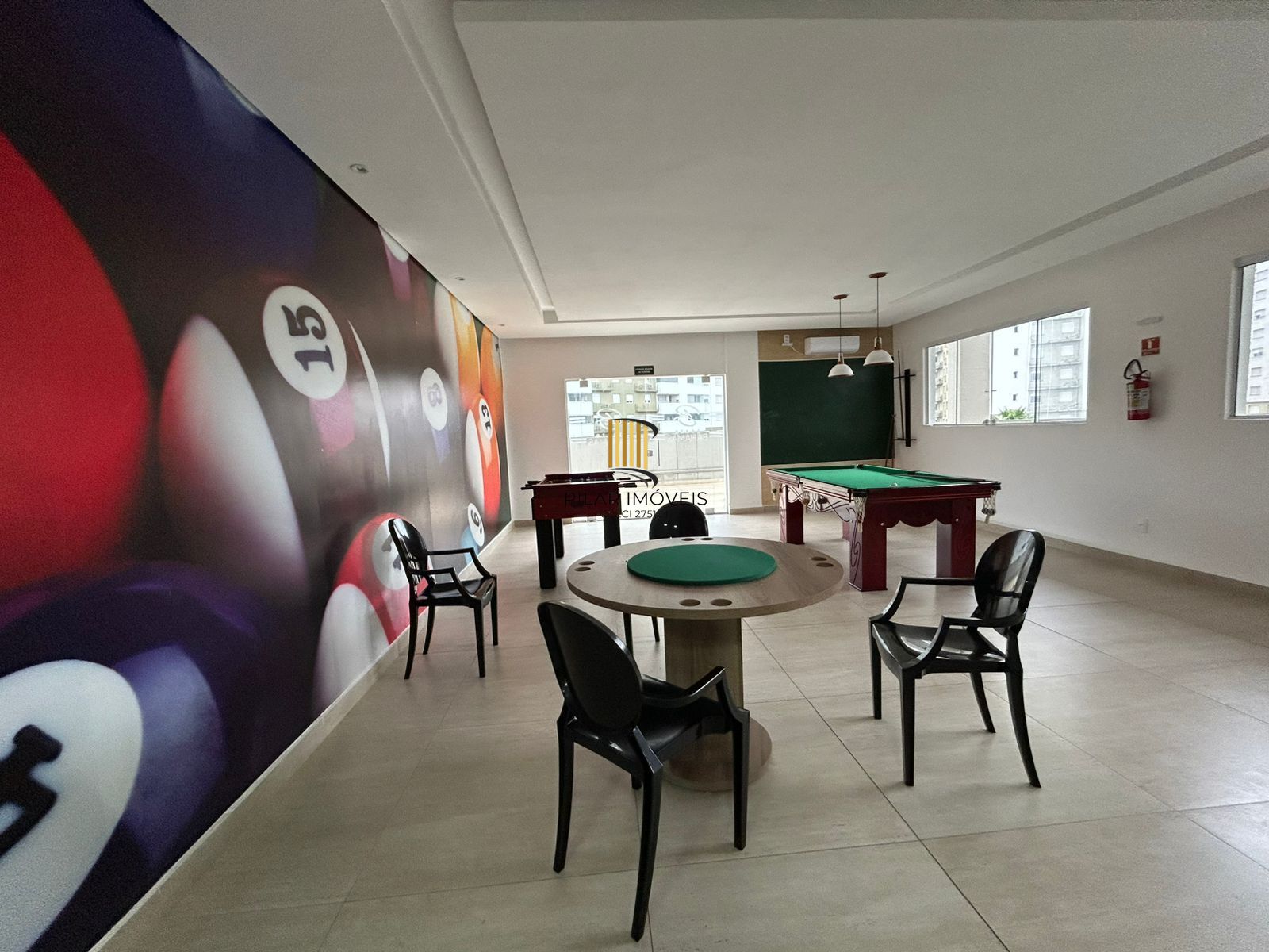 Apartamento 2 dormitórios no bairro Jardim Carvalho