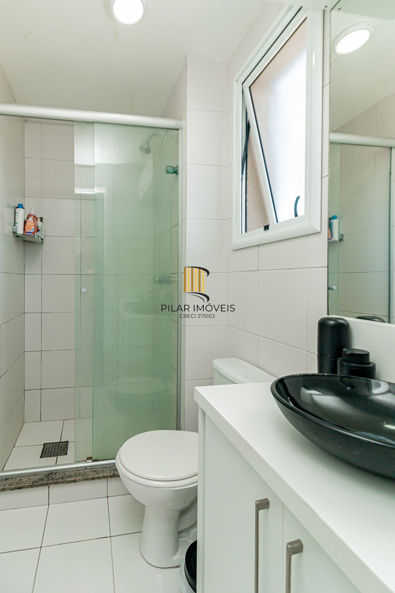 Apartamento 3 dormitórios no bairro Vila Ipiranga
