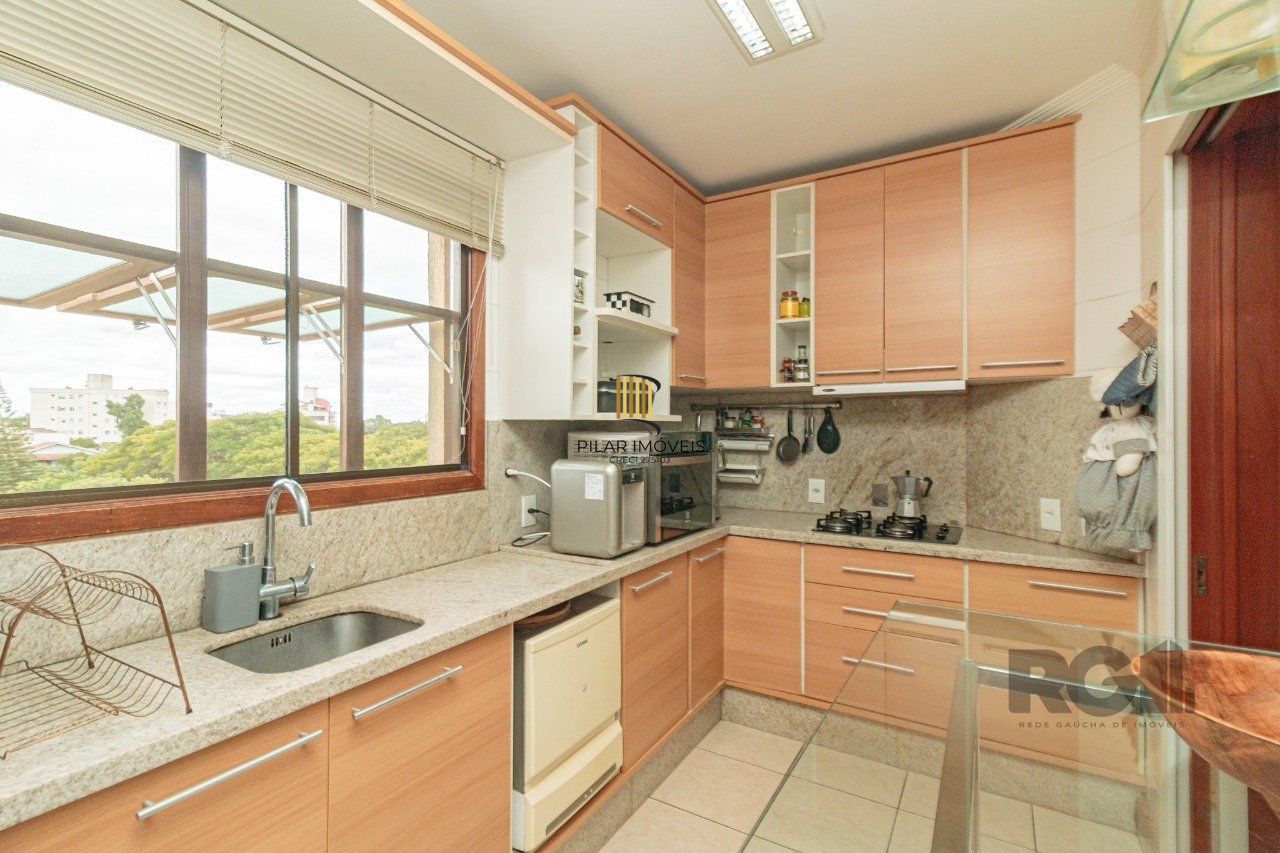 Apartamento 3 dormitórios no bairro Vila Ipiranga