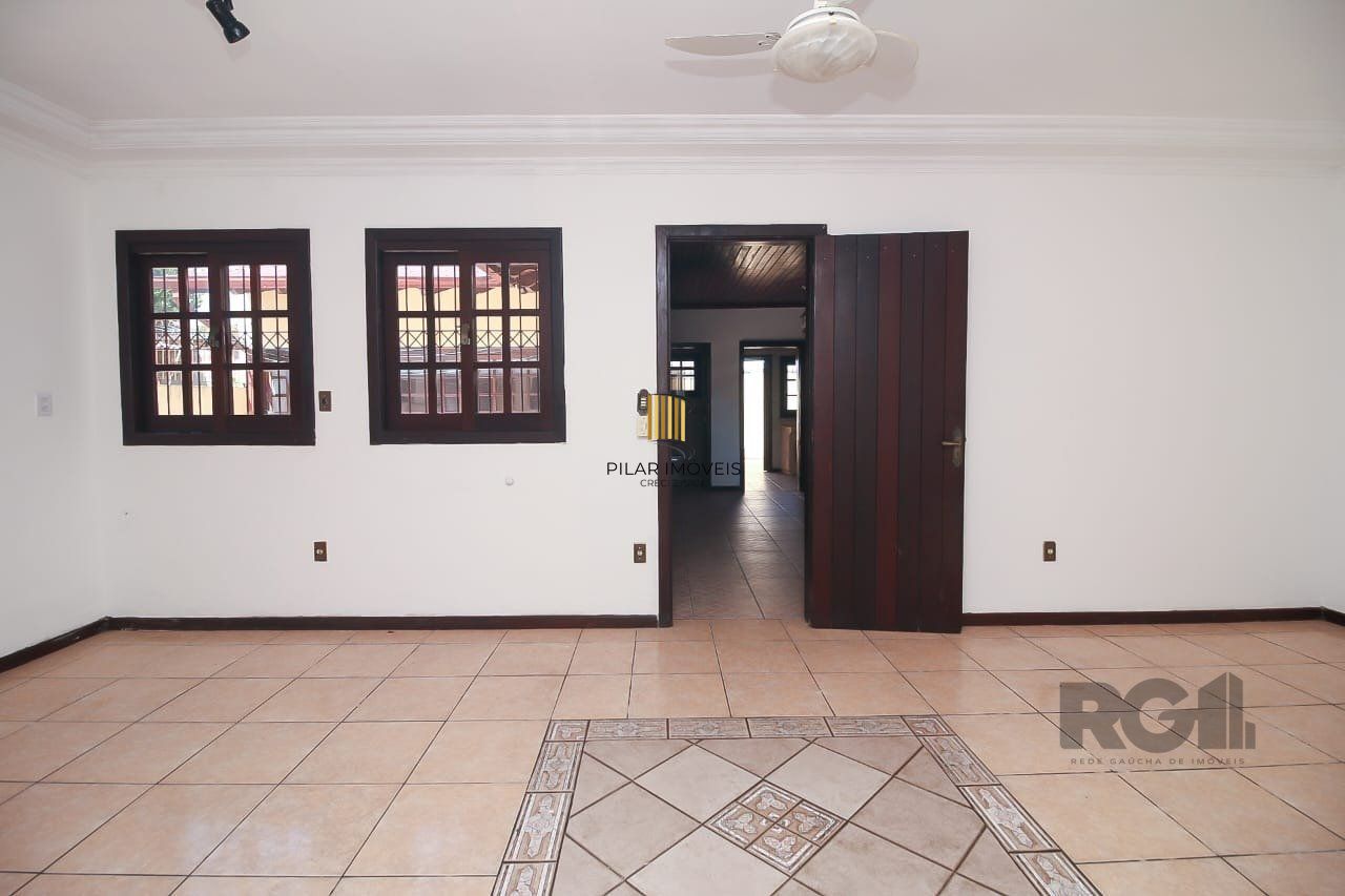 Casa 4 dormitórios no bairro Marechal Rondon