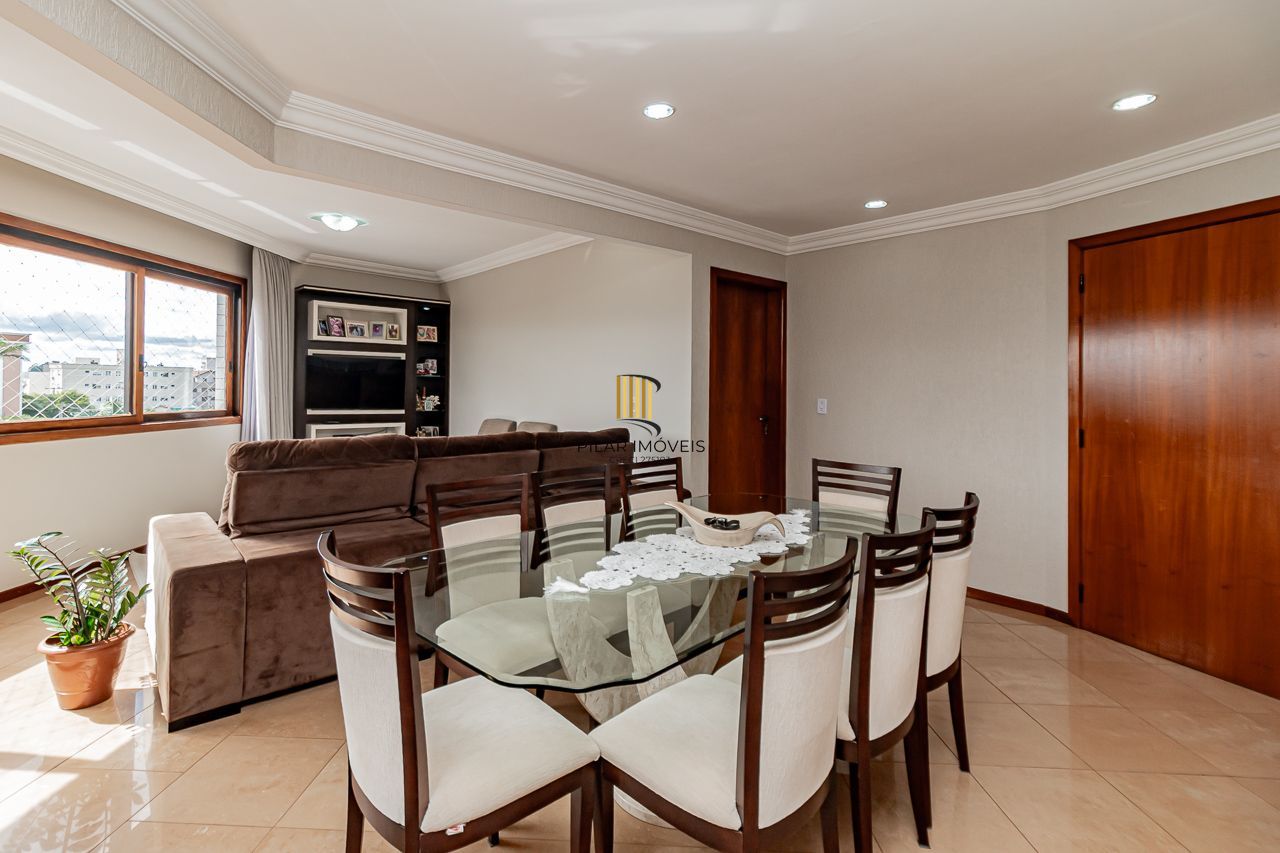 Apartamento 3 dormitórios no bairro Vila Ipiranga