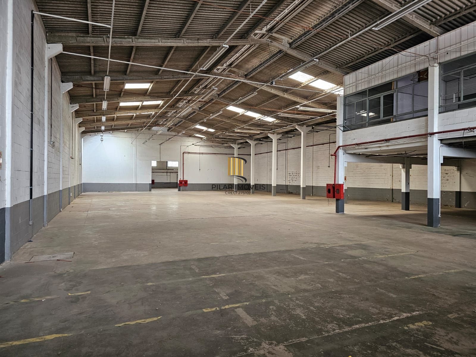 Pavilhão 3 dormitórios no bairro Morro Santana - Pilar Imóveis