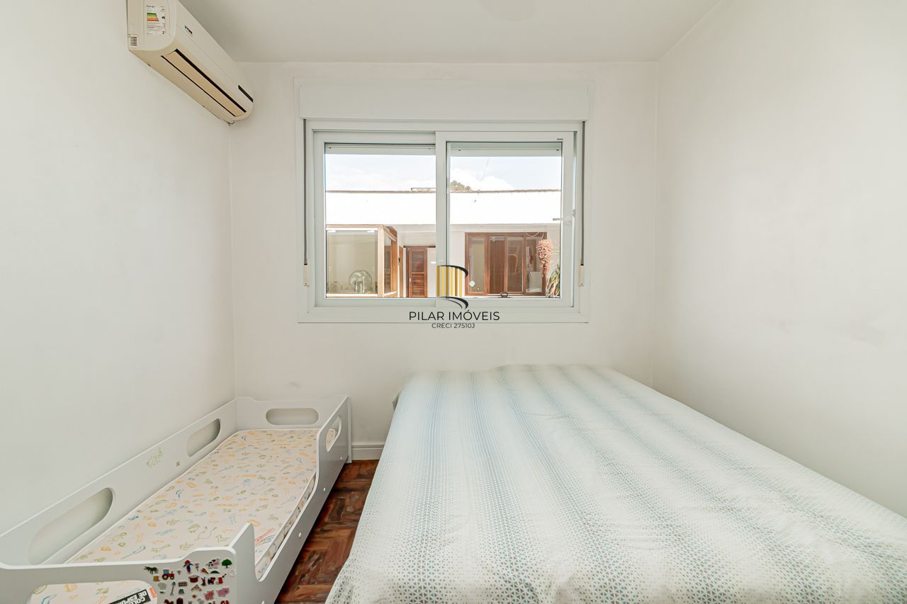 Casa 3 dormitórios no bairro Vila Ipiranga
