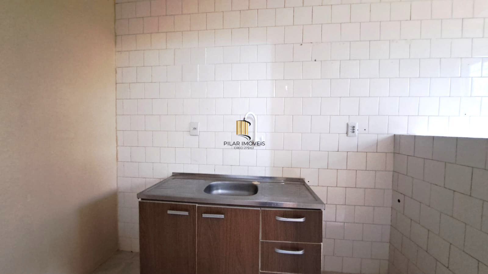 Apartamento 2 dormitórios no bairro Coronel Aparício Borges