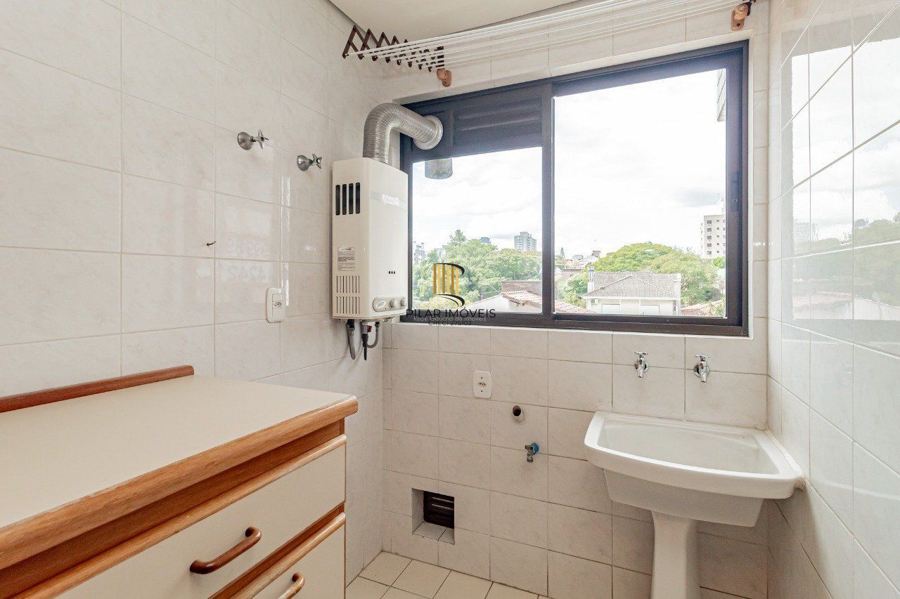 Apartamento 2 dormitórios no bairro Vila Ipiranga