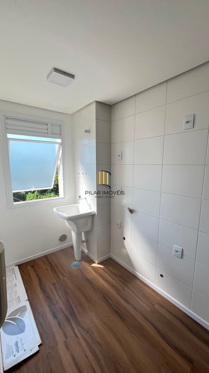 Apartamento 2 dormitórios no bairro Jardim Sabará