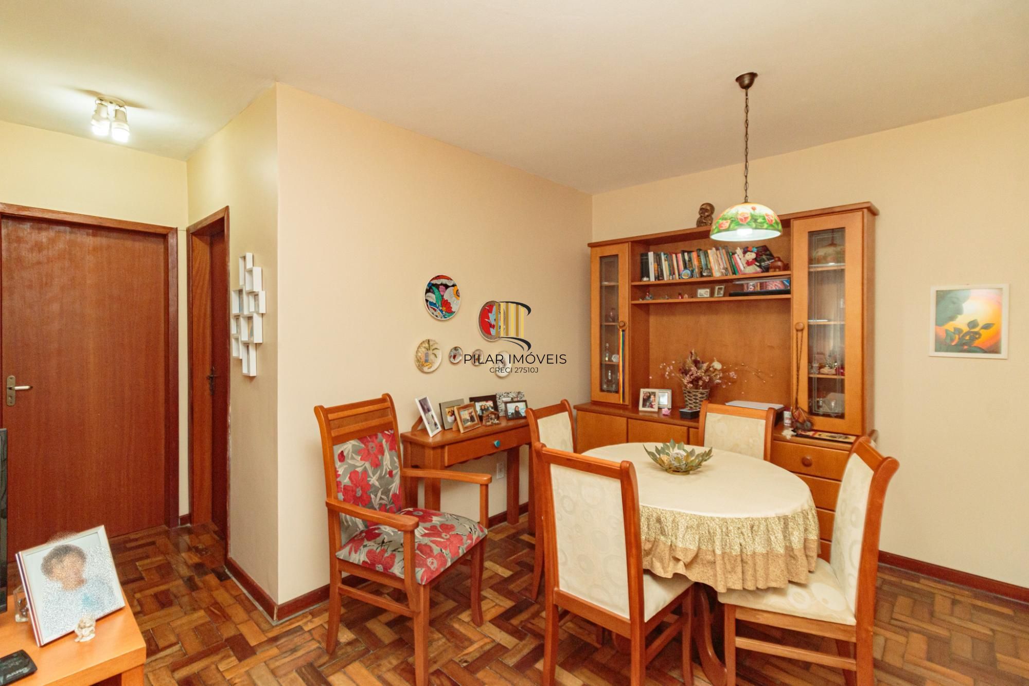 Apartamento 2 dormitórios no bairro Passo da Areia