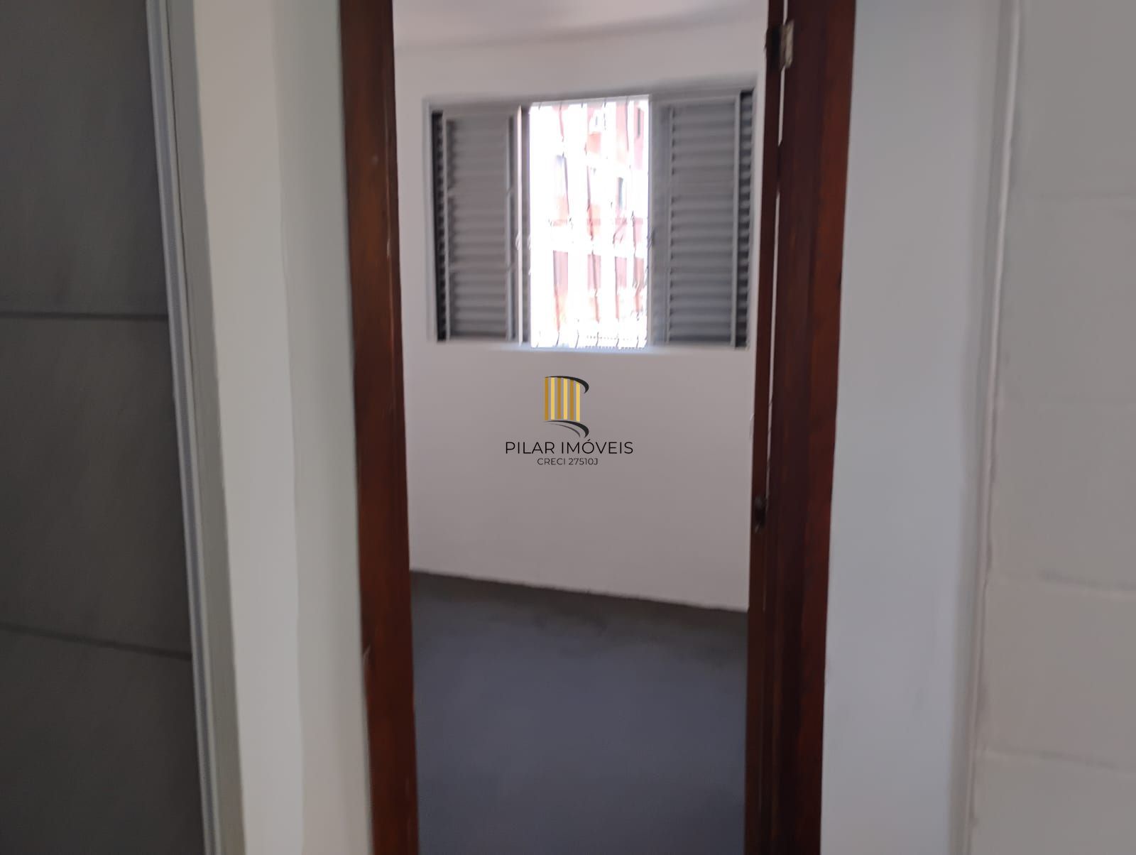 Apartamento 2 dormitórios no bairro Rubem Berta