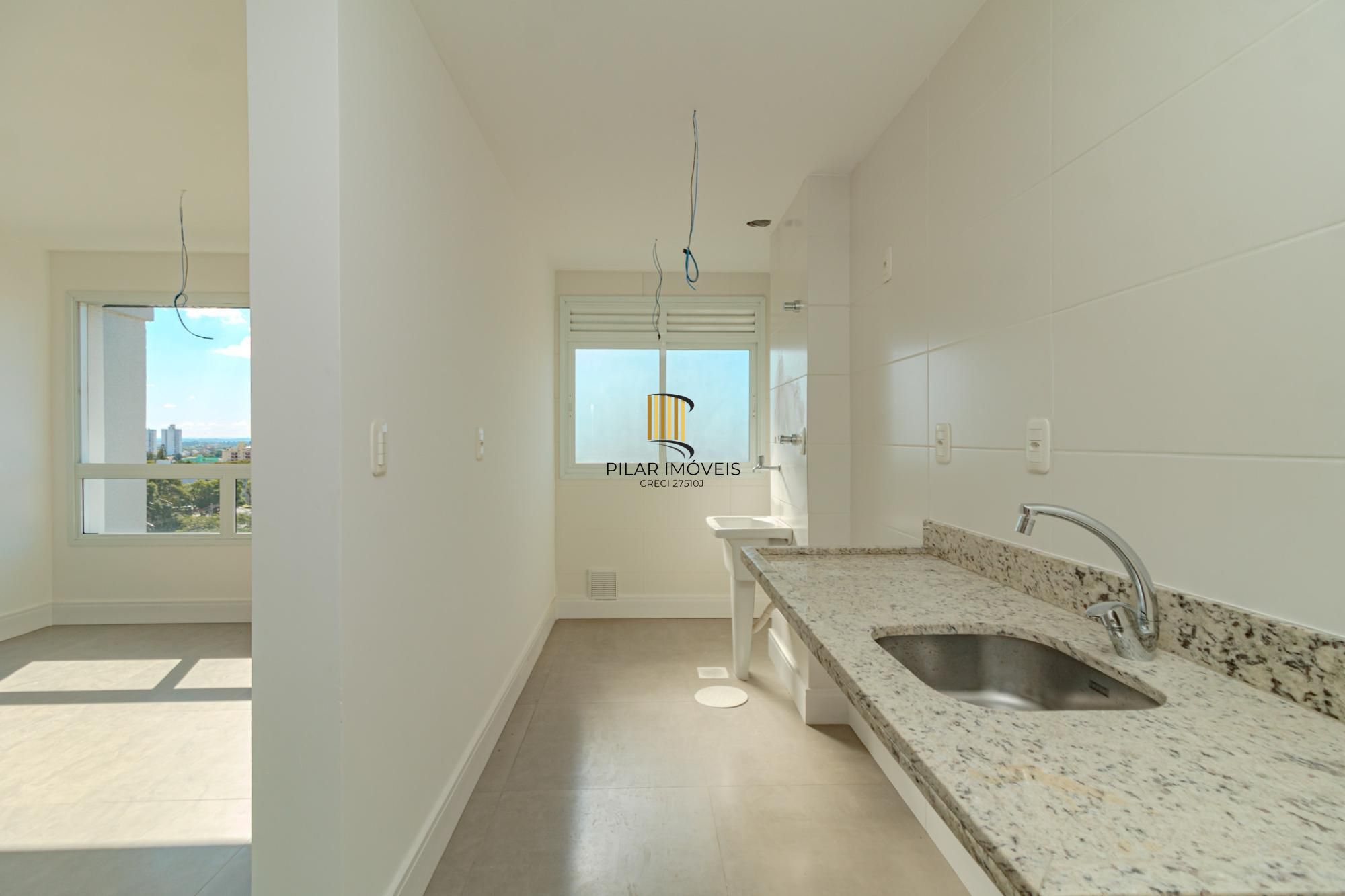 Apartamento 2 dormitórios no bairro Passo da Areia