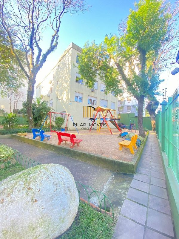 Apartamento 2 dormitórios no bairro Passo da Areia
