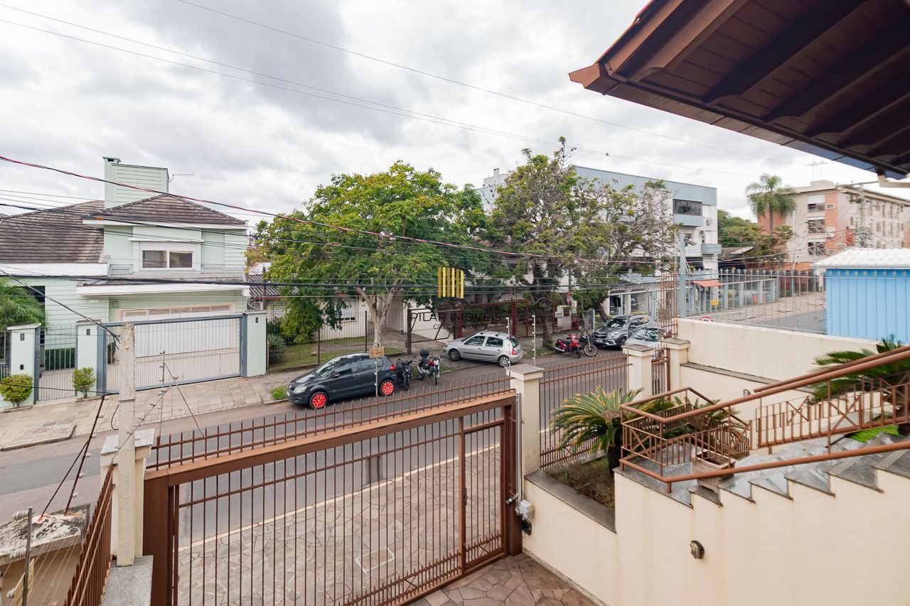 Casa 3 dormitórios no bairro Vila Ipiranga