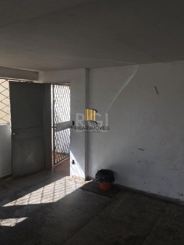 Apartamento para Venda - 85m², 3 dormitórios, 1 vaga - Bom Jesus