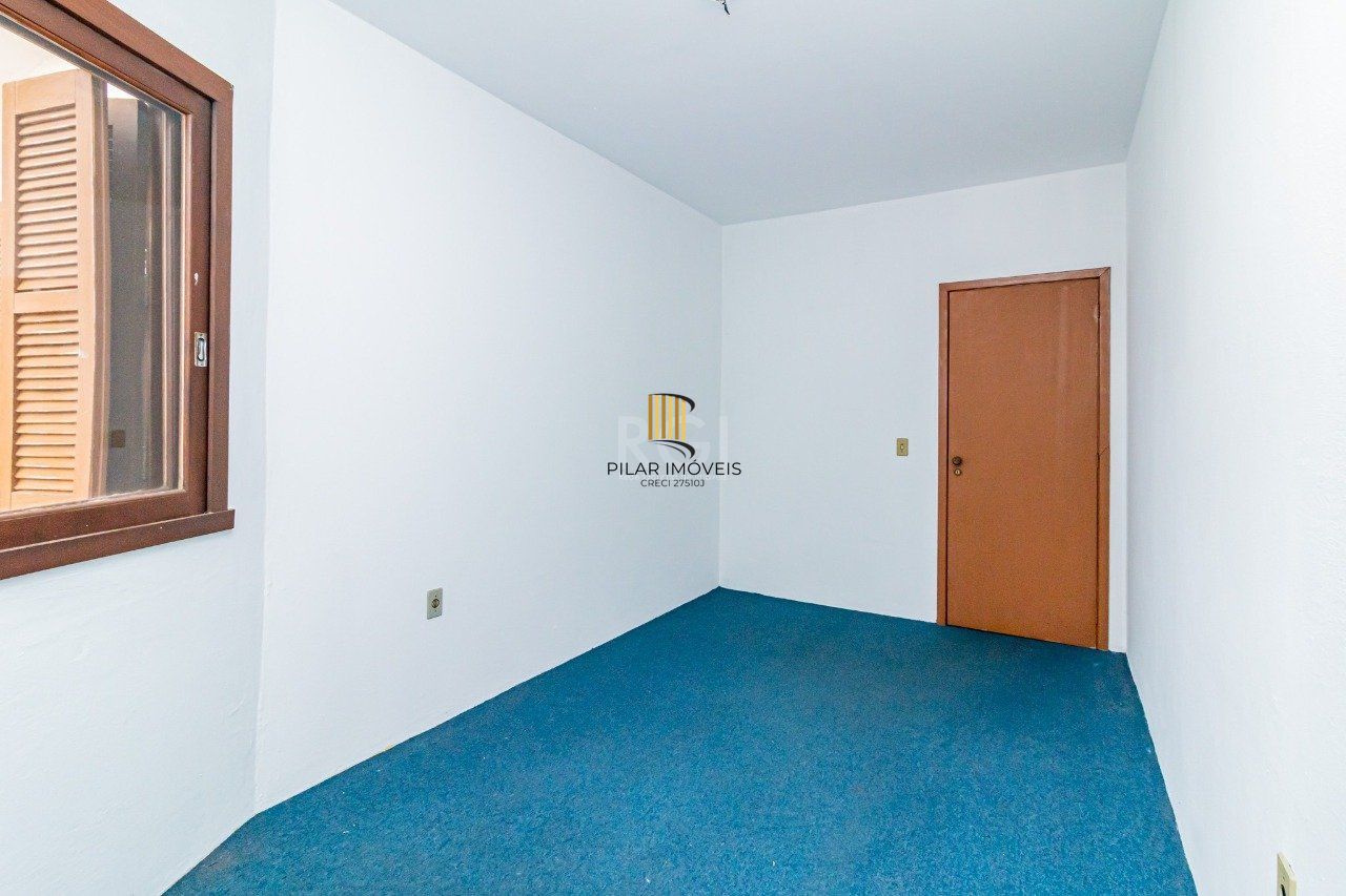 Casa para Venda - 296m², 3 dormitórios, sendo 1 suites, 3 vagas - Rubem Berta