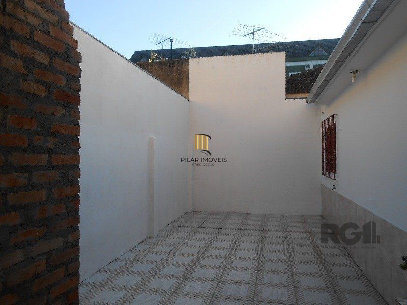 Casa 3 dormitórios no bairro Jardim Sabará