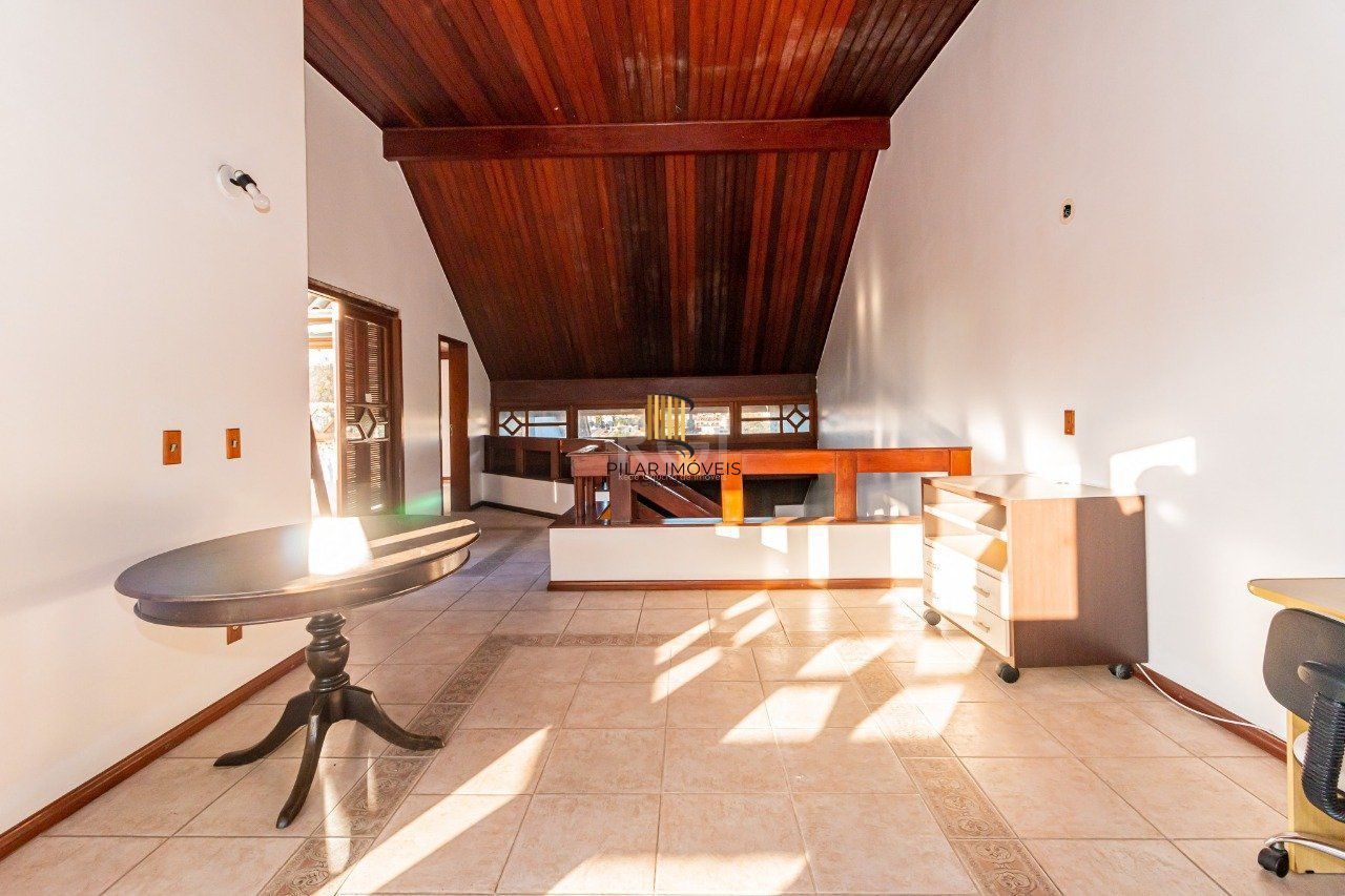Casa para Venda - 431m², 4 dormitórios, sendo 2 suites, 3 vagas - Jardim Itu Sabará