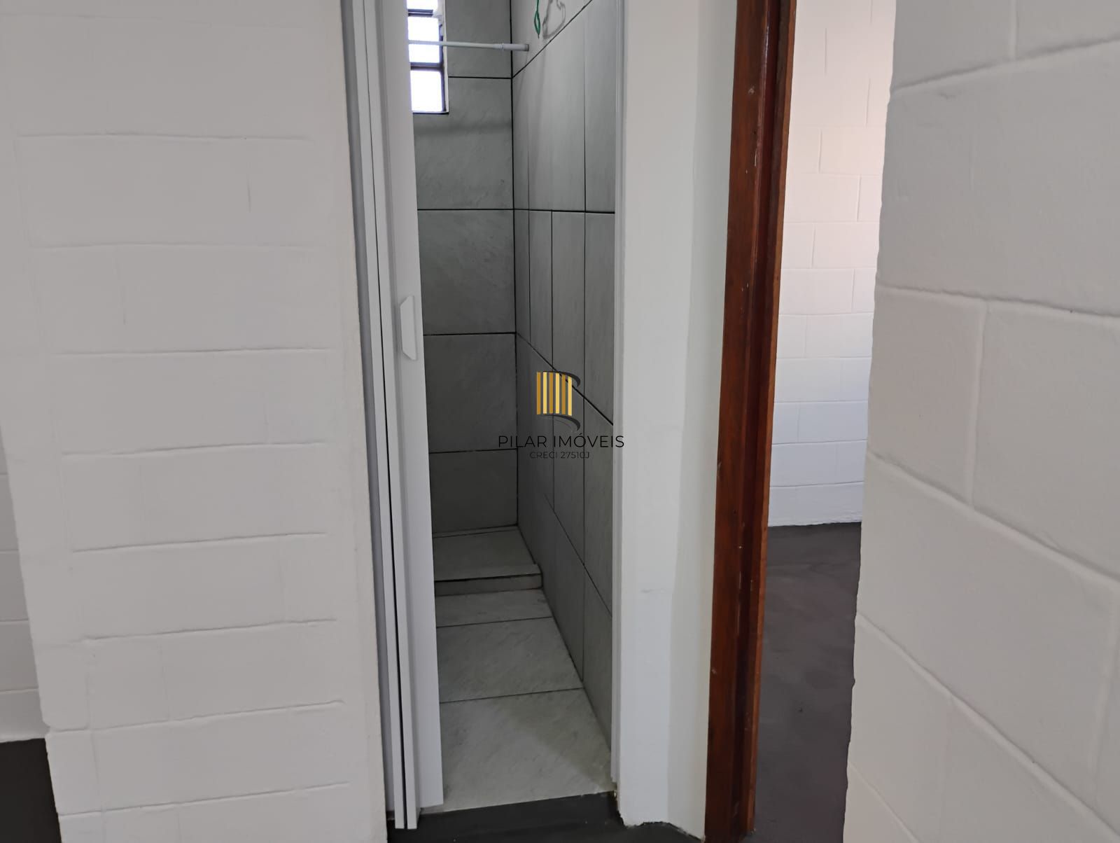 Apartamento 2 dormitórios no bairro Rubem Berta