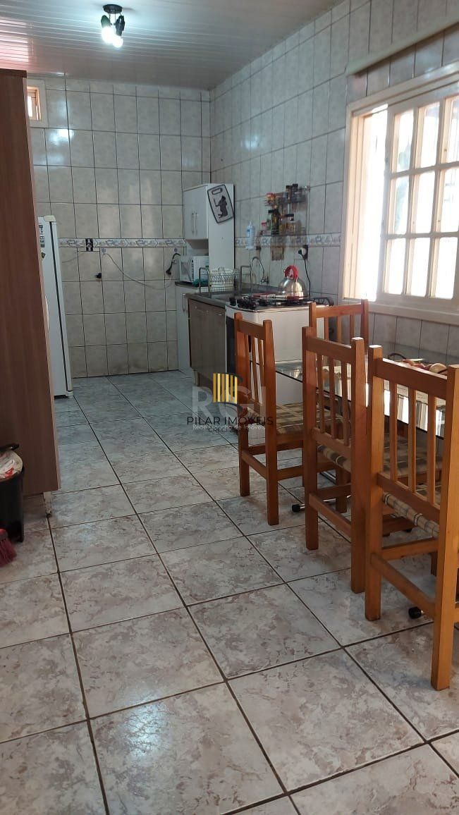 Casa 2 dormitórios no bairro Vila Ipiranga