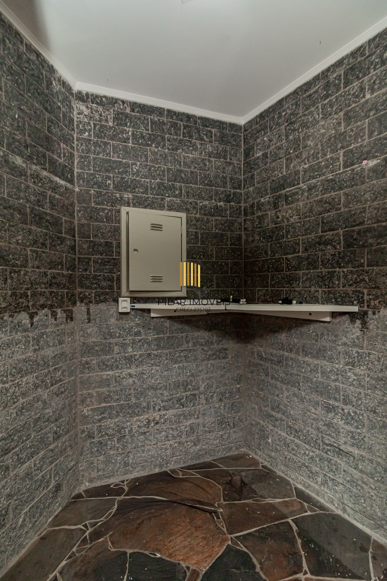 Casa 5 dormitórios no bairro Marechal Rondon