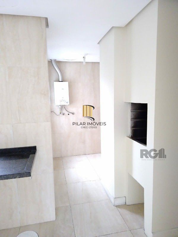 Duplex 2 dormitórios no bairro Jardim Sabará