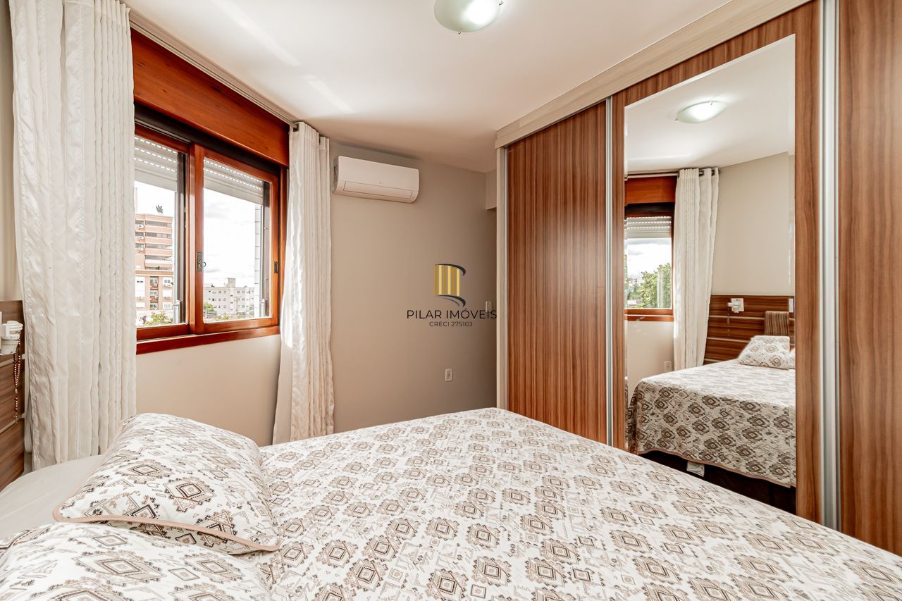 Apartamento 3 dormitórios no bairro Vila Ipiranga