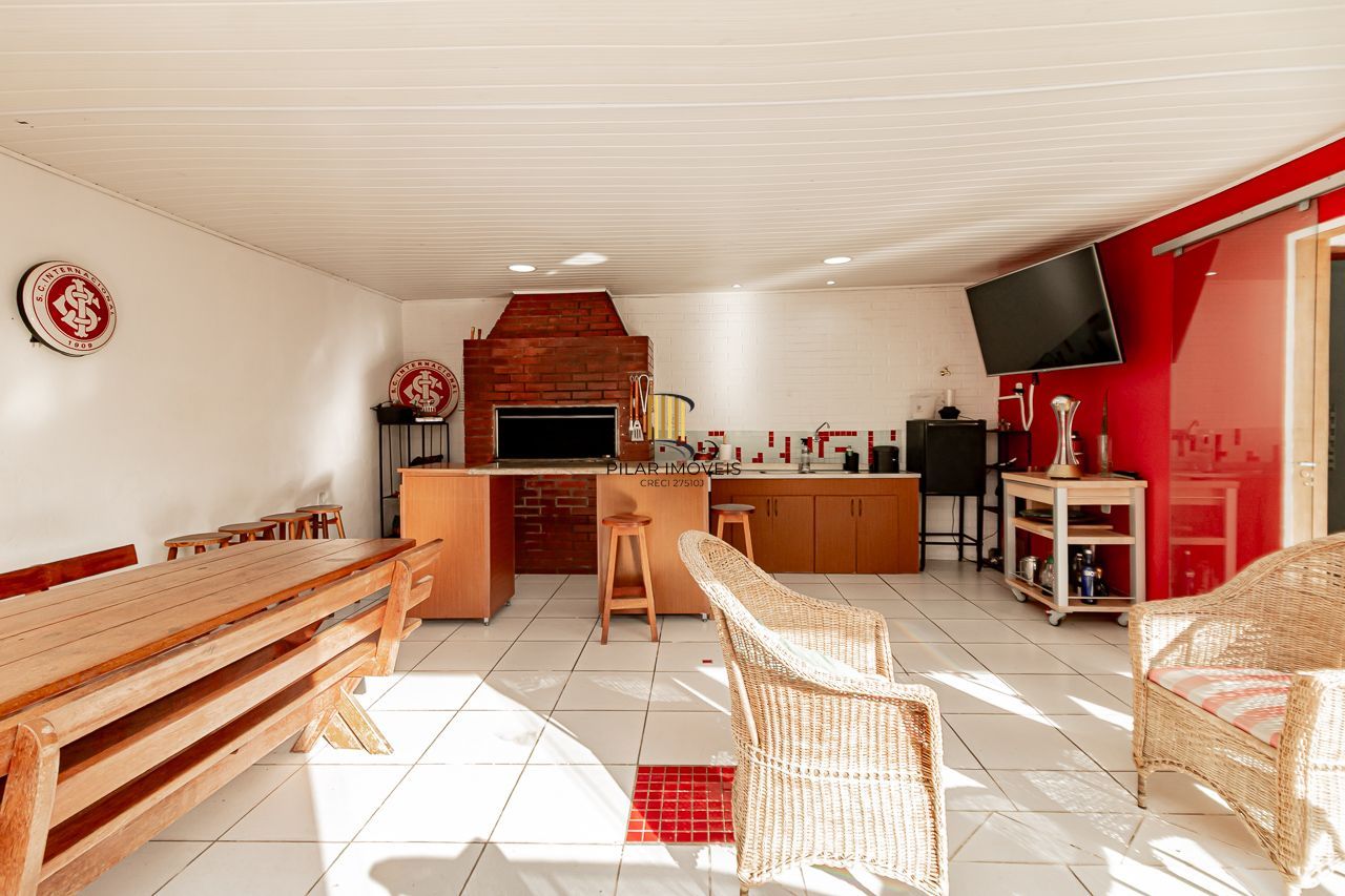 Casa 3 dormitórios no bairro Vila Ipiranga