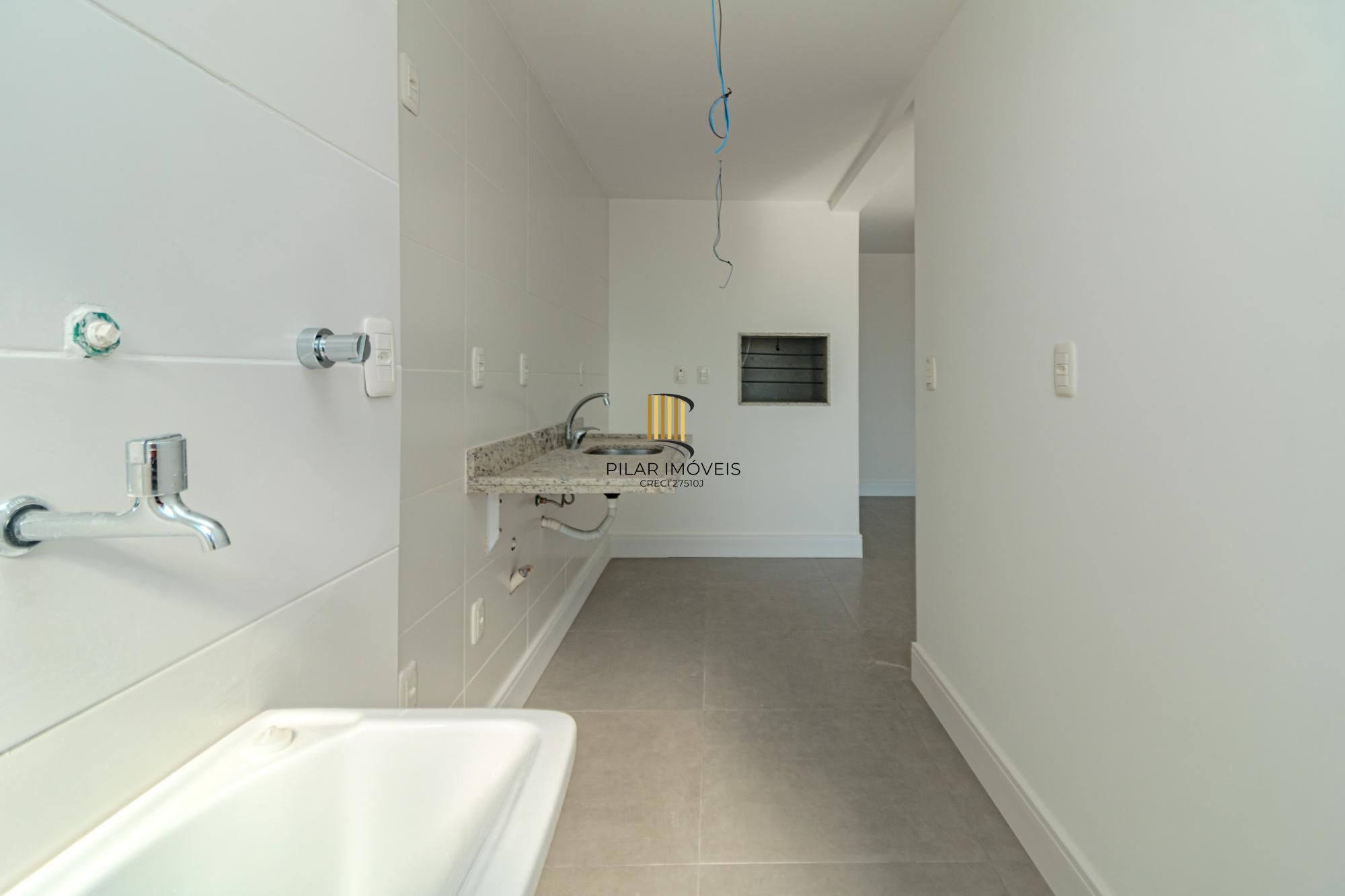 Apartamento 2 dormitórios no bairro Passo da Areia