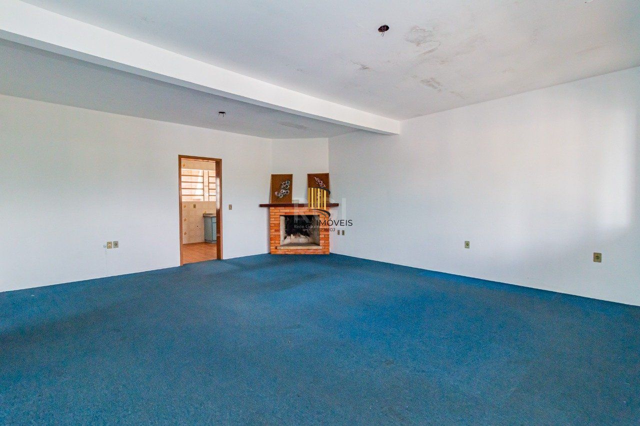 Casa para Venda - 296m², 3 dormitórios, sendo 1 suites, 3 vagas - Rubem Berta - Pilar Imóveis