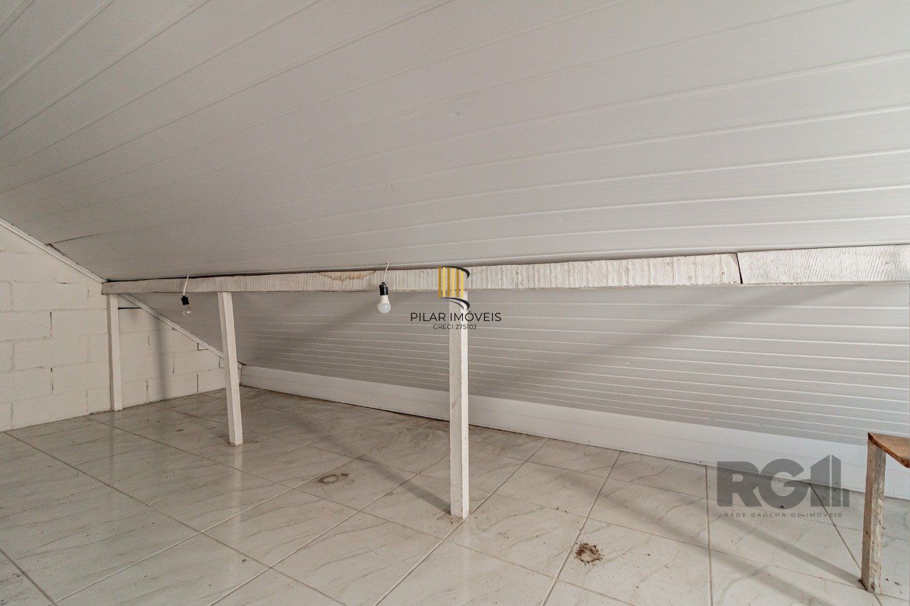 Casa de Condomínio 3 dormitórios no bairro São Sebastião