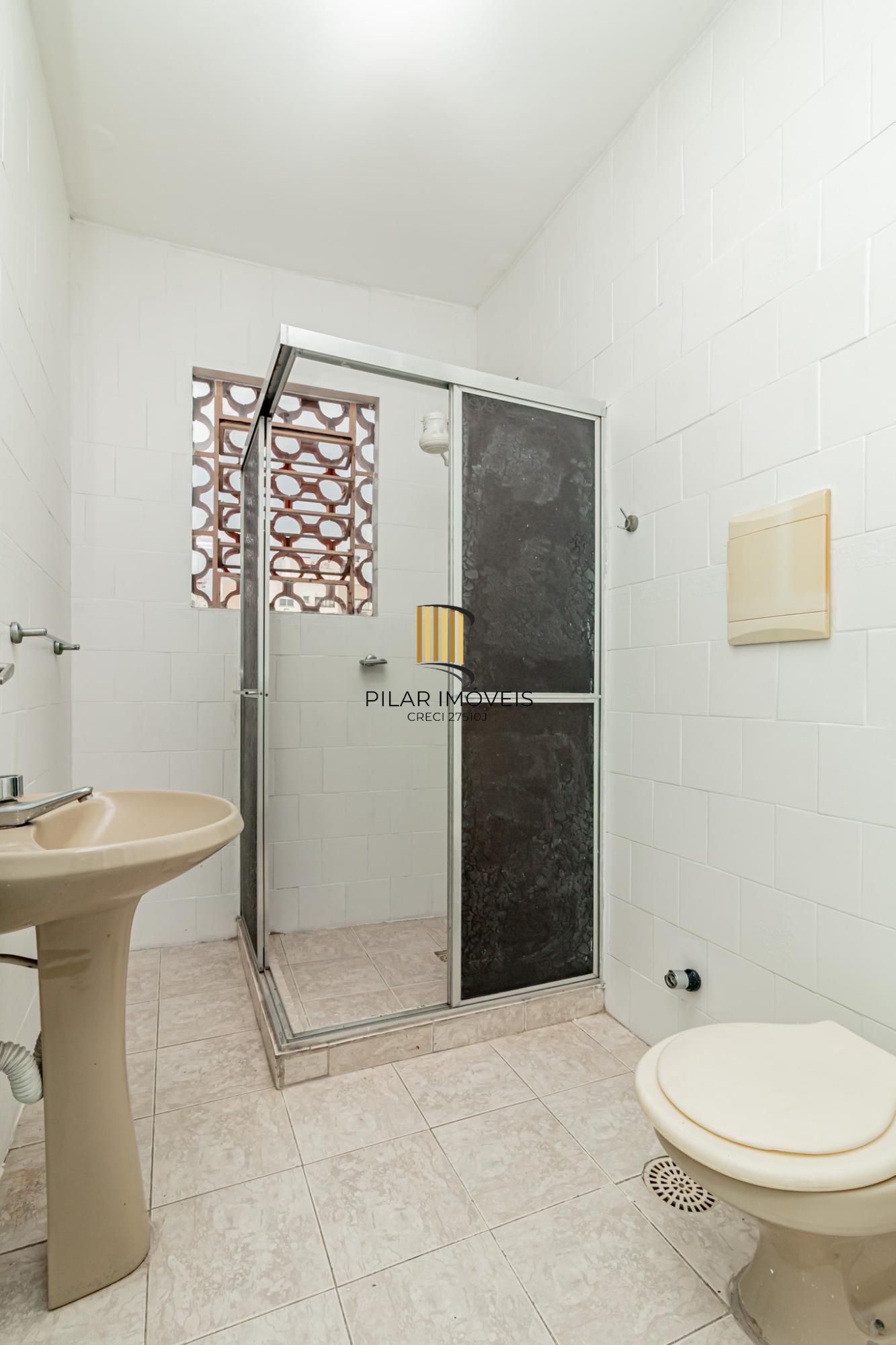 Apartamento 2 dormitórios no bairro Sarandi