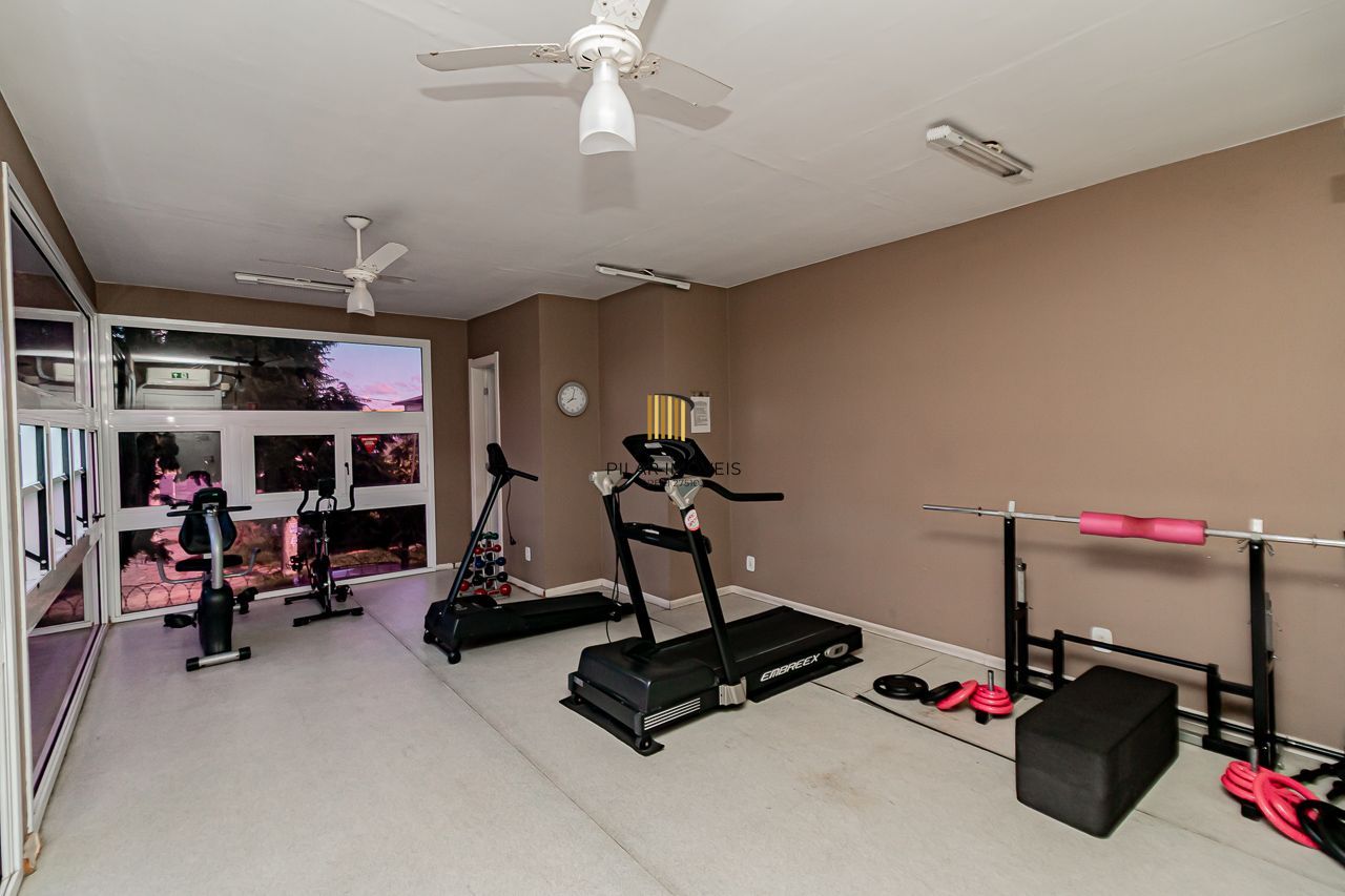 Casa de Condomínio 3 dormitórios no bairro Cavalhada