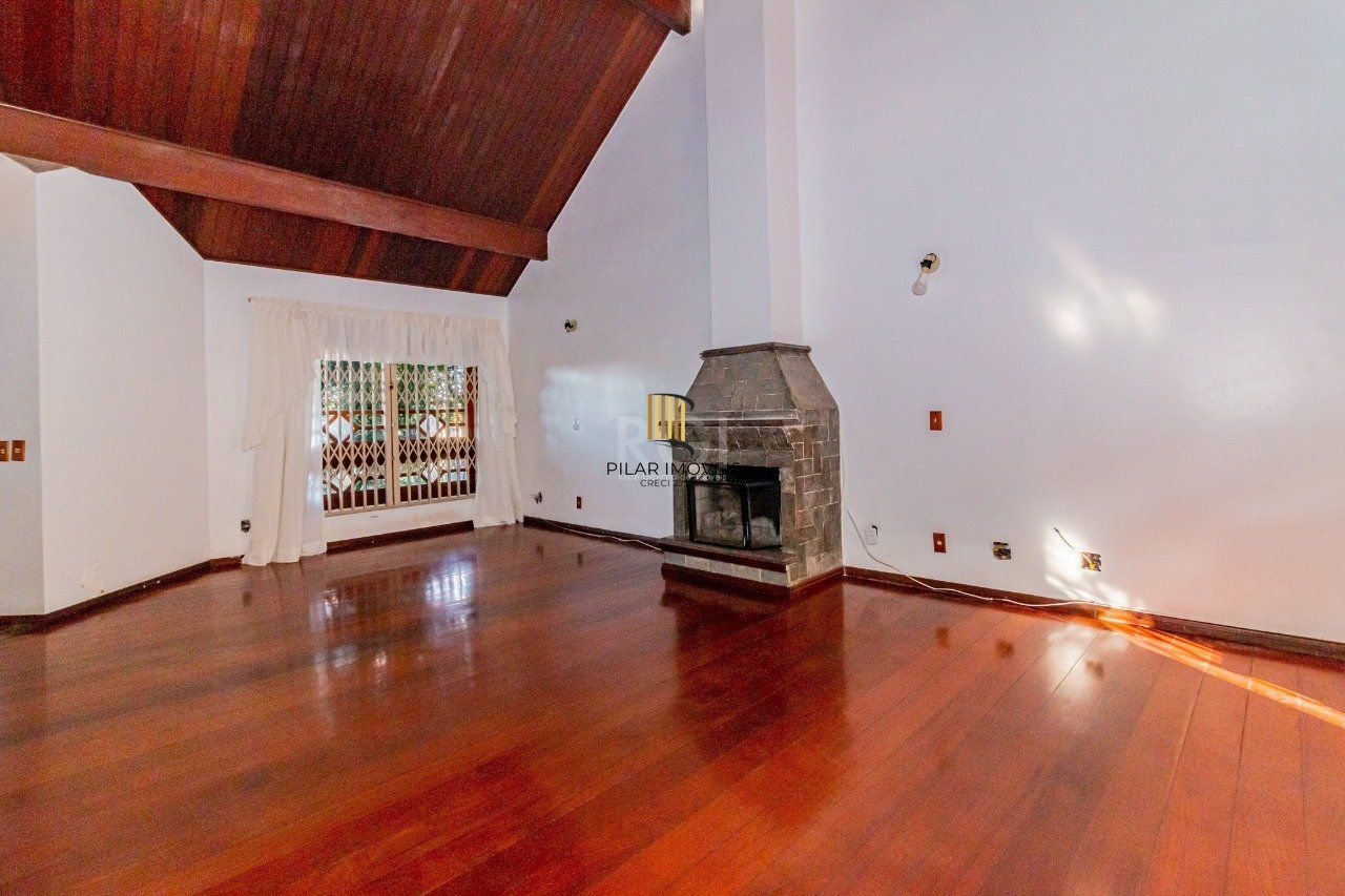 Casa para Venda - 431m², 4 dormitórios, sendo 2 suites, 3 vagas - Jardim Itu Sabará
