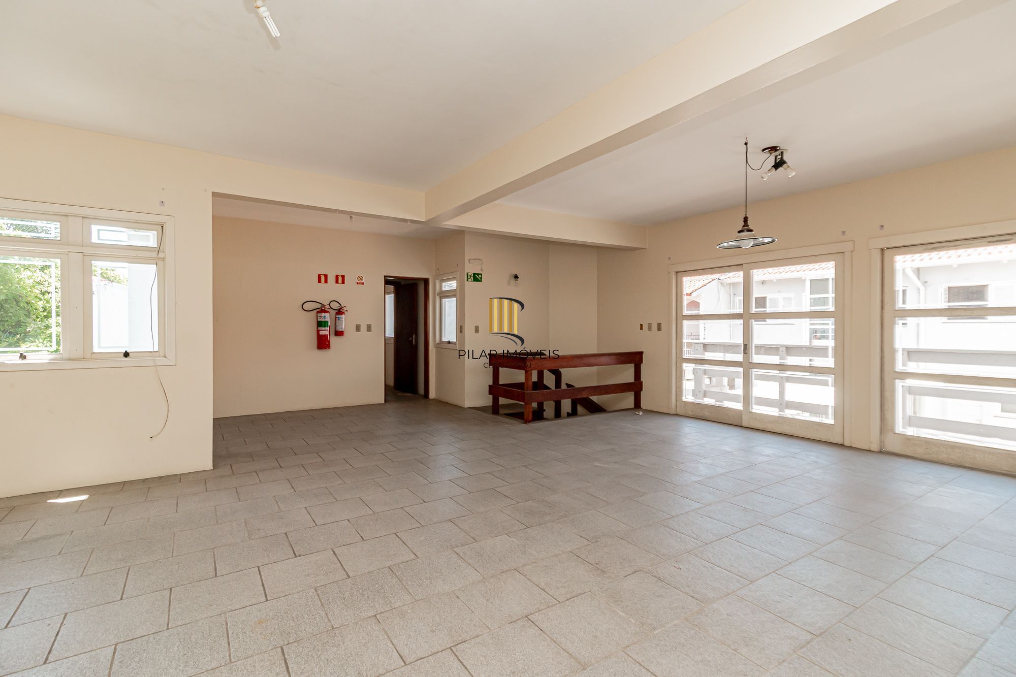 Casa 5 dormitórios no bairro Marechal Rondon