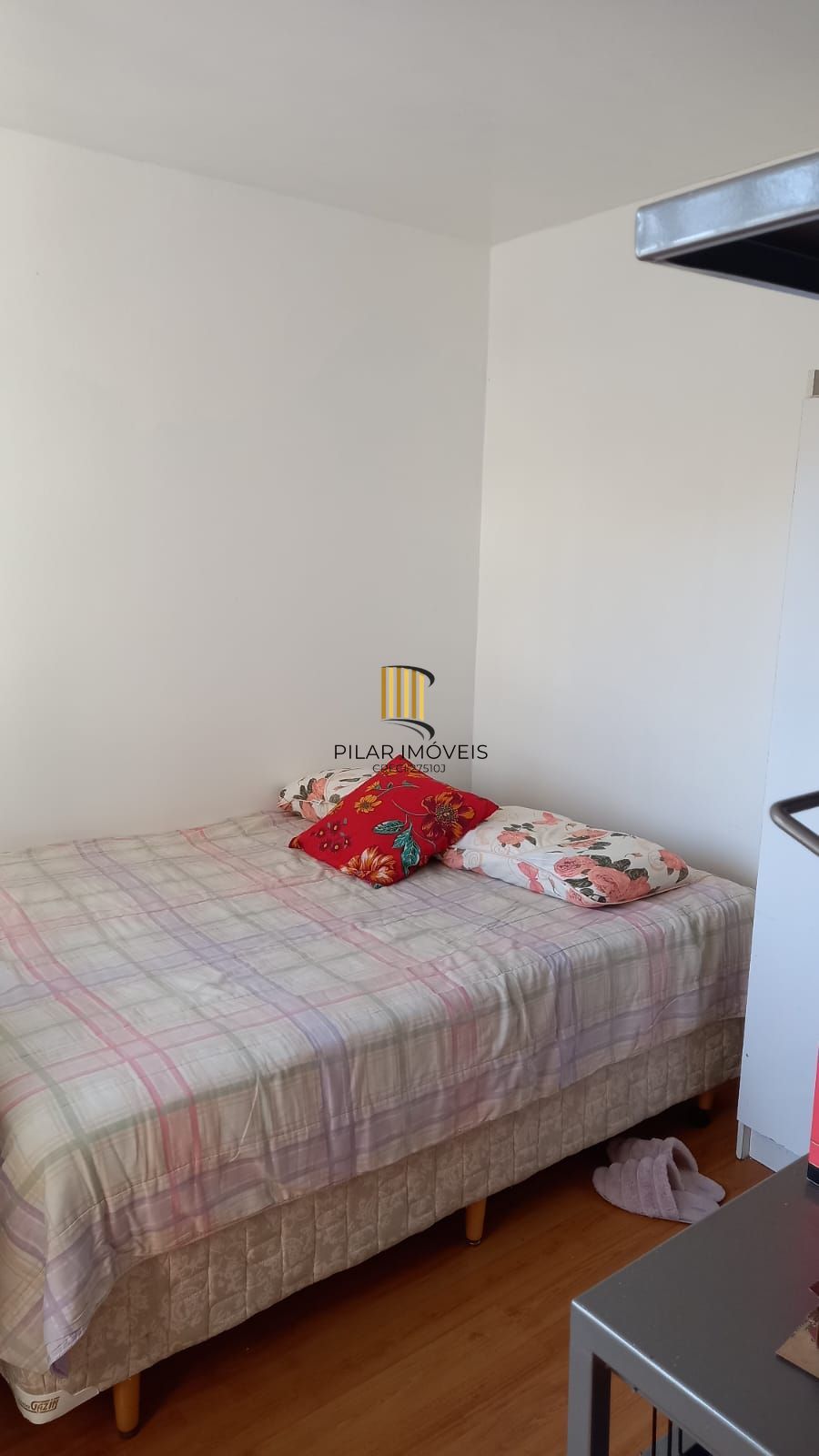 Casa 5 dormitórios no bairro Três Figueiras