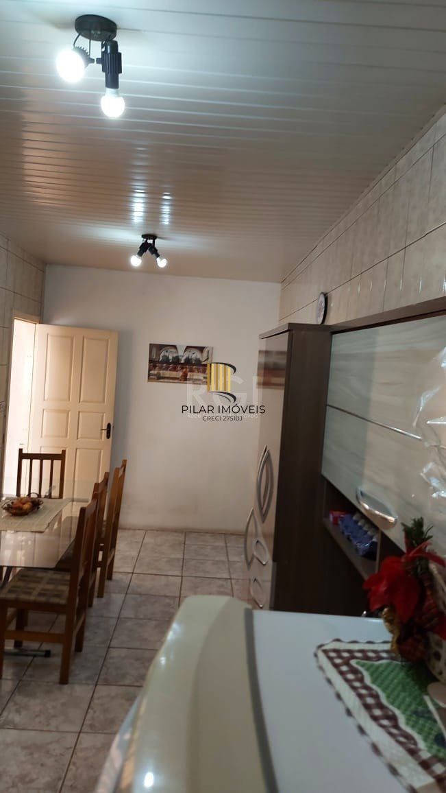 Casa 2 dormitórios no bairro Vila Ipiranga