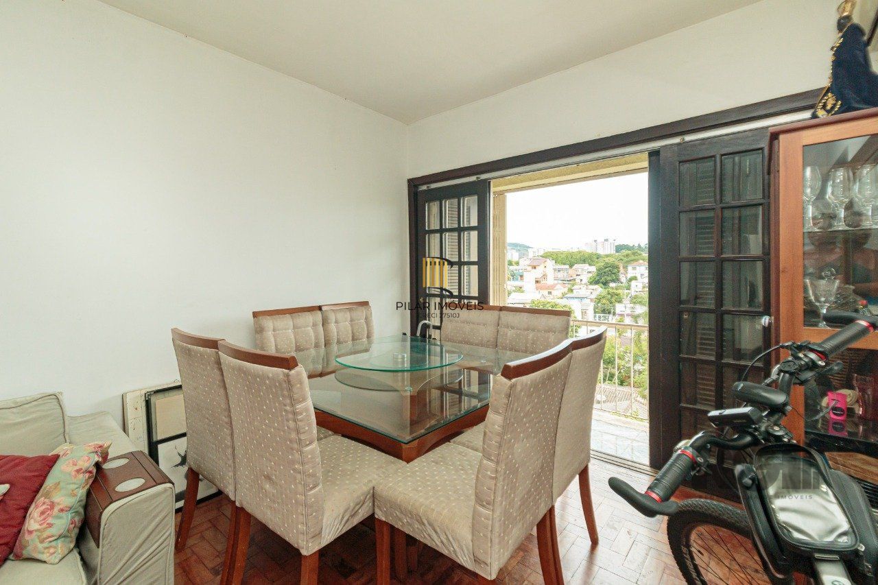 Apartamento 2 dormitórios no bairro Vila Ipiranga