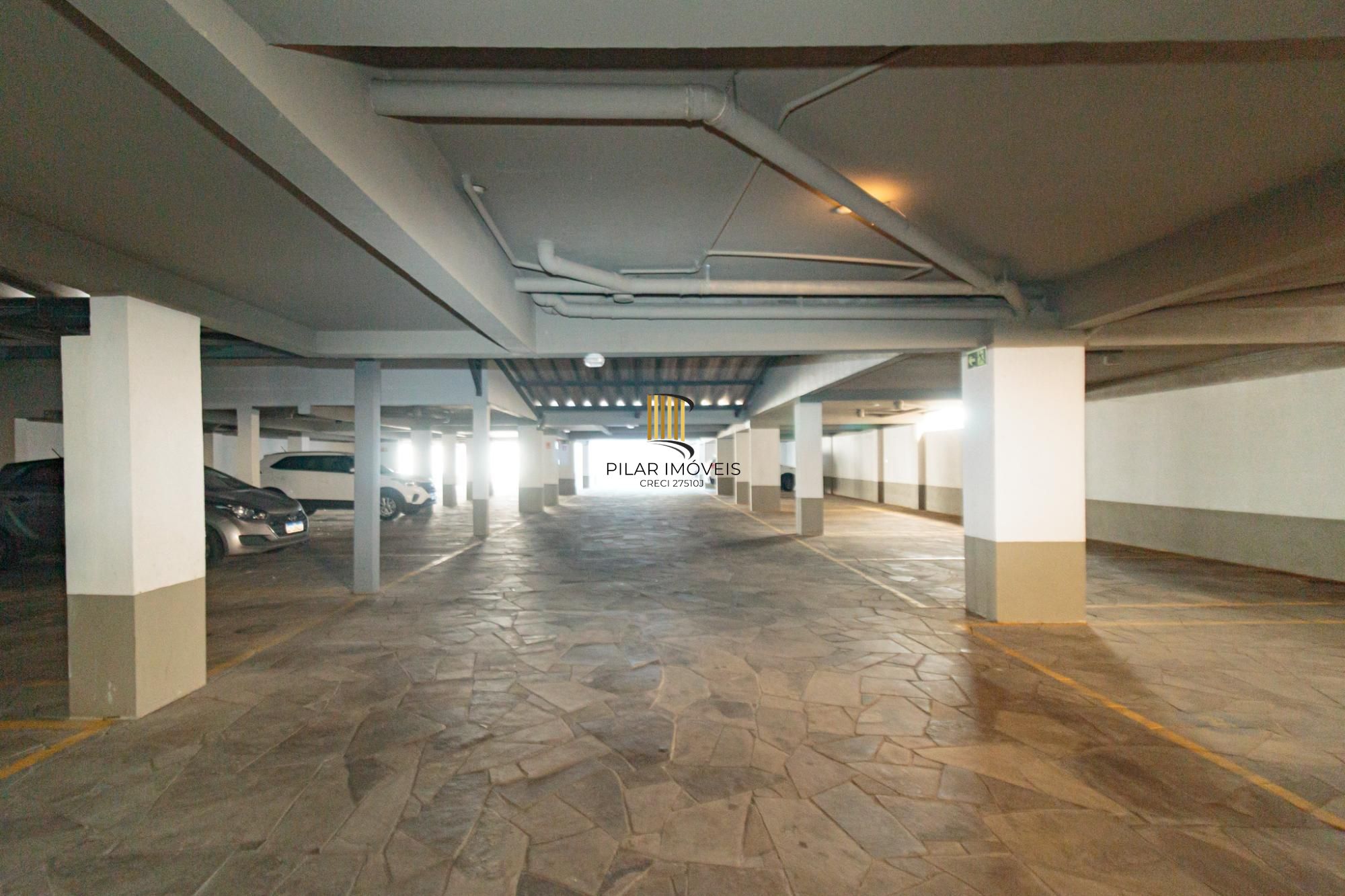 Apartamento 2 dormitórios no bairro Passo da Areia