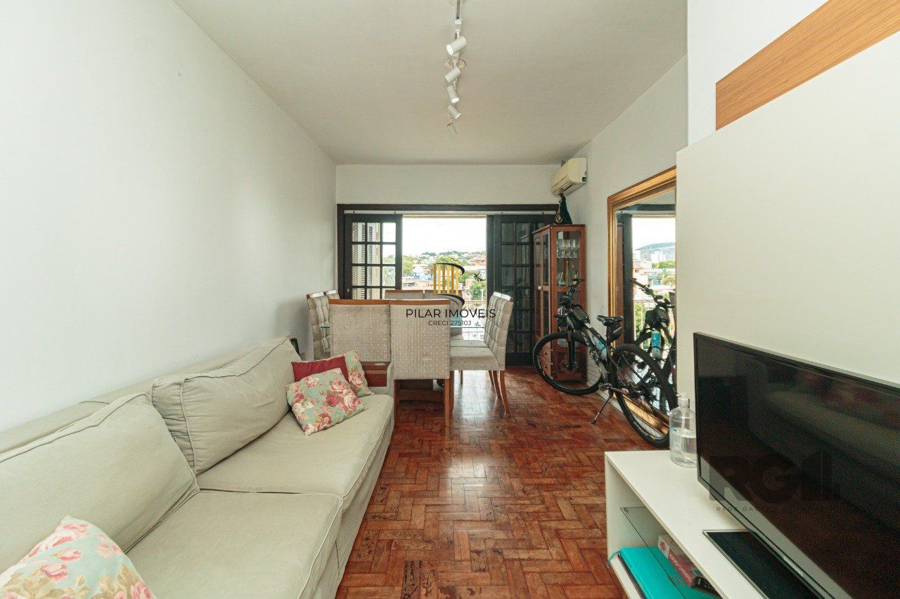 Apartamento 2 dormitórios no bairro Vila Ipiranga