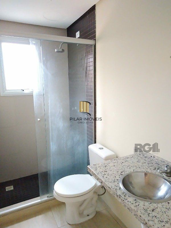 Duplex 2 dormitórios no bairro Jardim Sabará