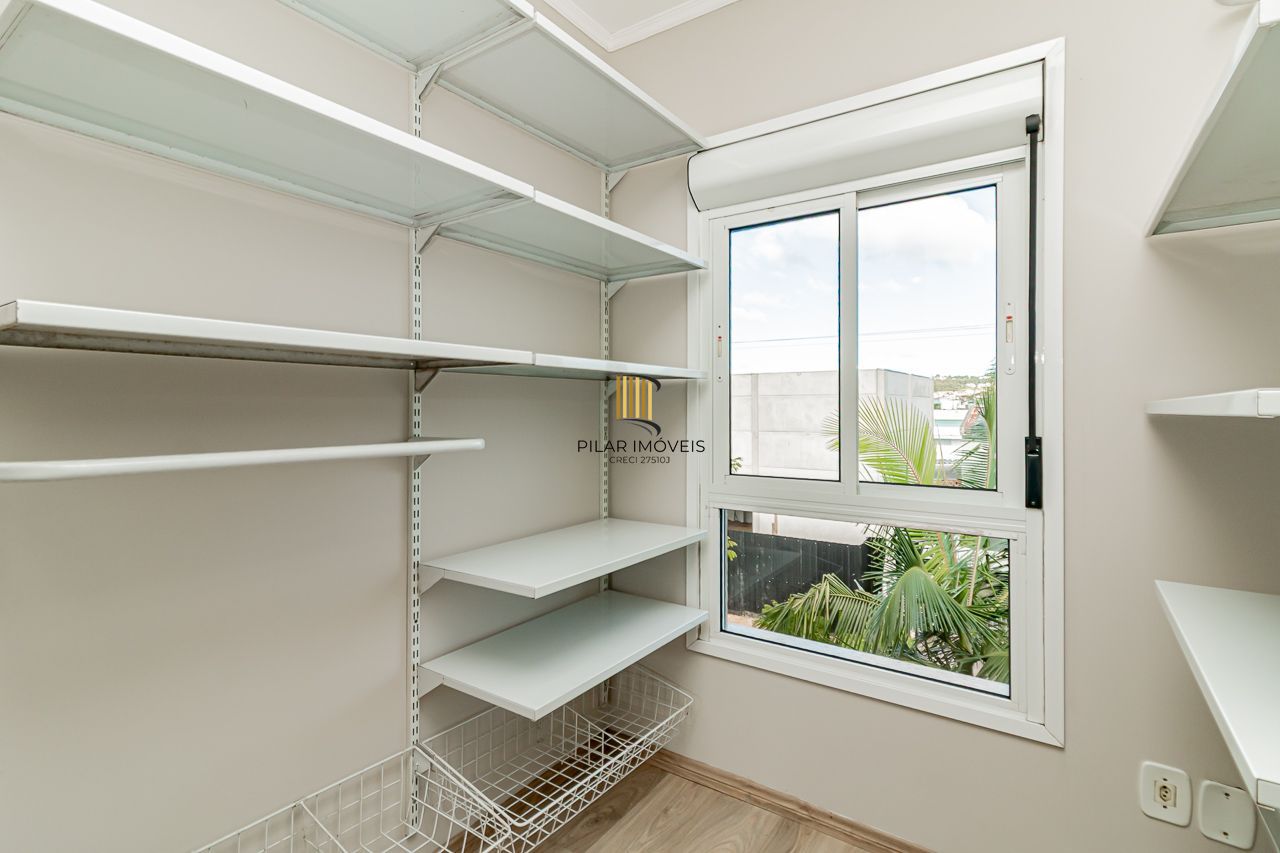 Casa de Condomínio 3 dormitórios no bairro Cavalhada