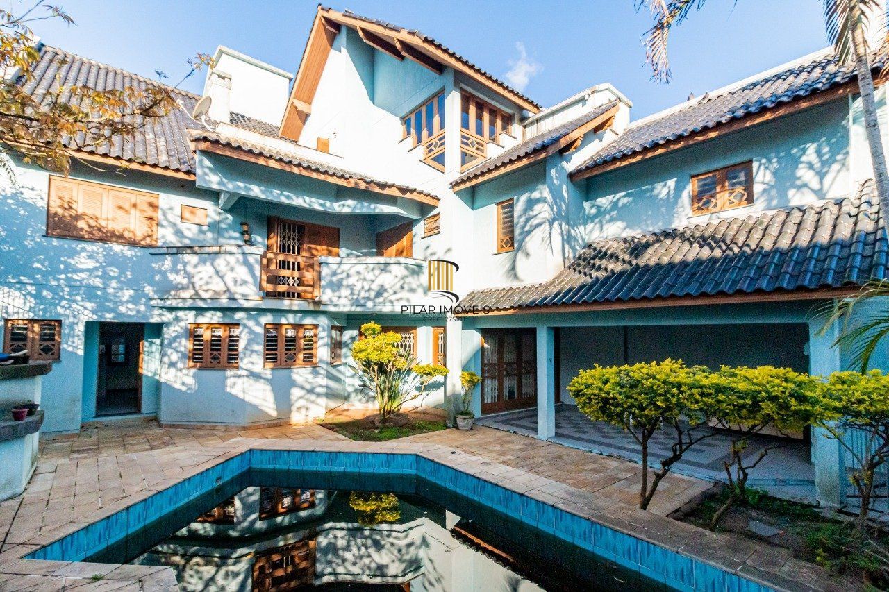 Casa para Venda - 431m², 4 dormitórios, sendo 2 suites, 3 vagas - Jardim Itu Sabará