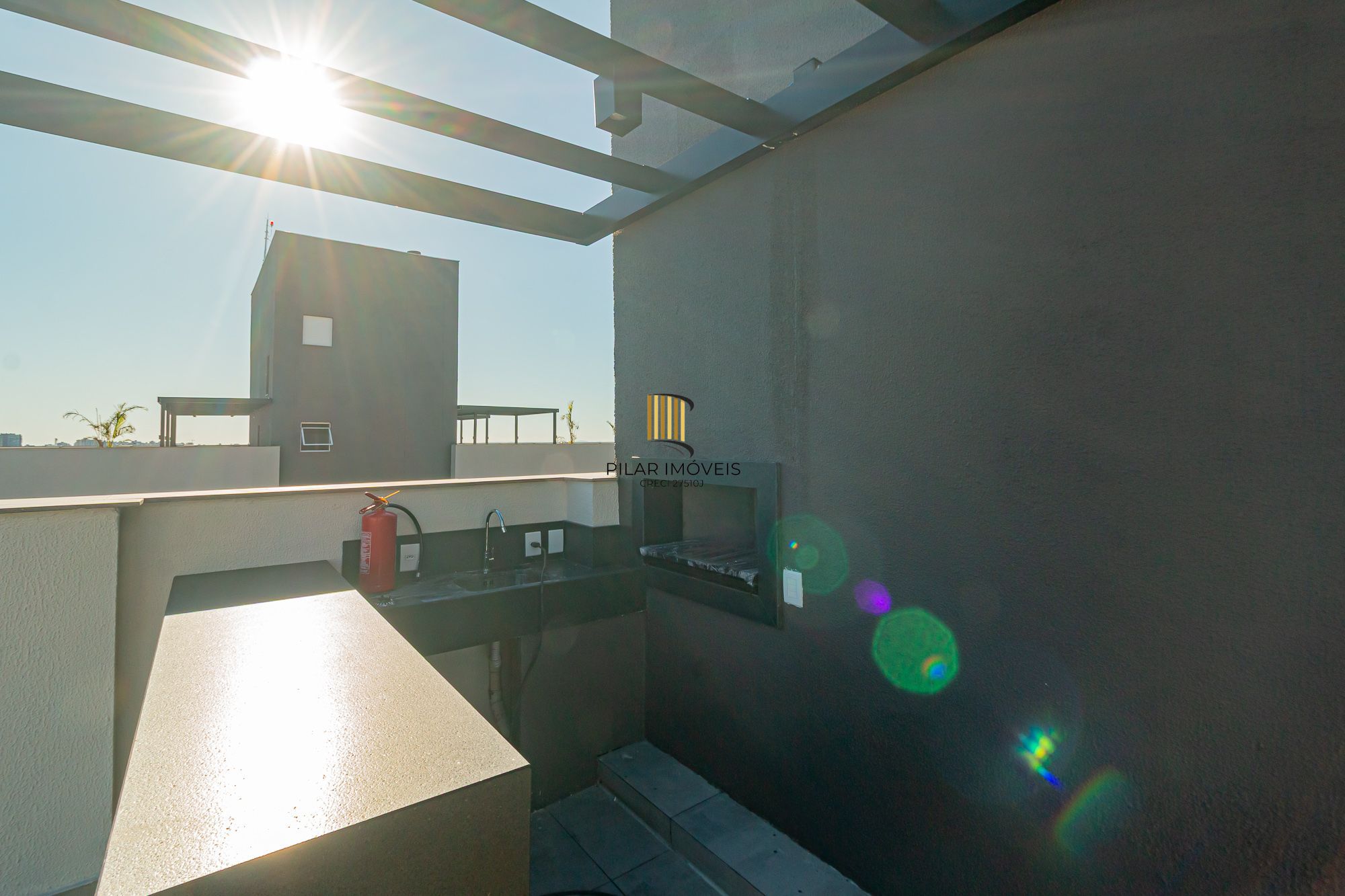 Apartamento 2 dormitórios no bairro Jardim Sabará