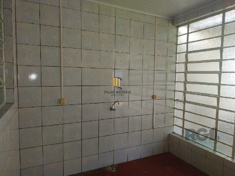 Casa 2 dormitórios no bairro Vila Ipiranga