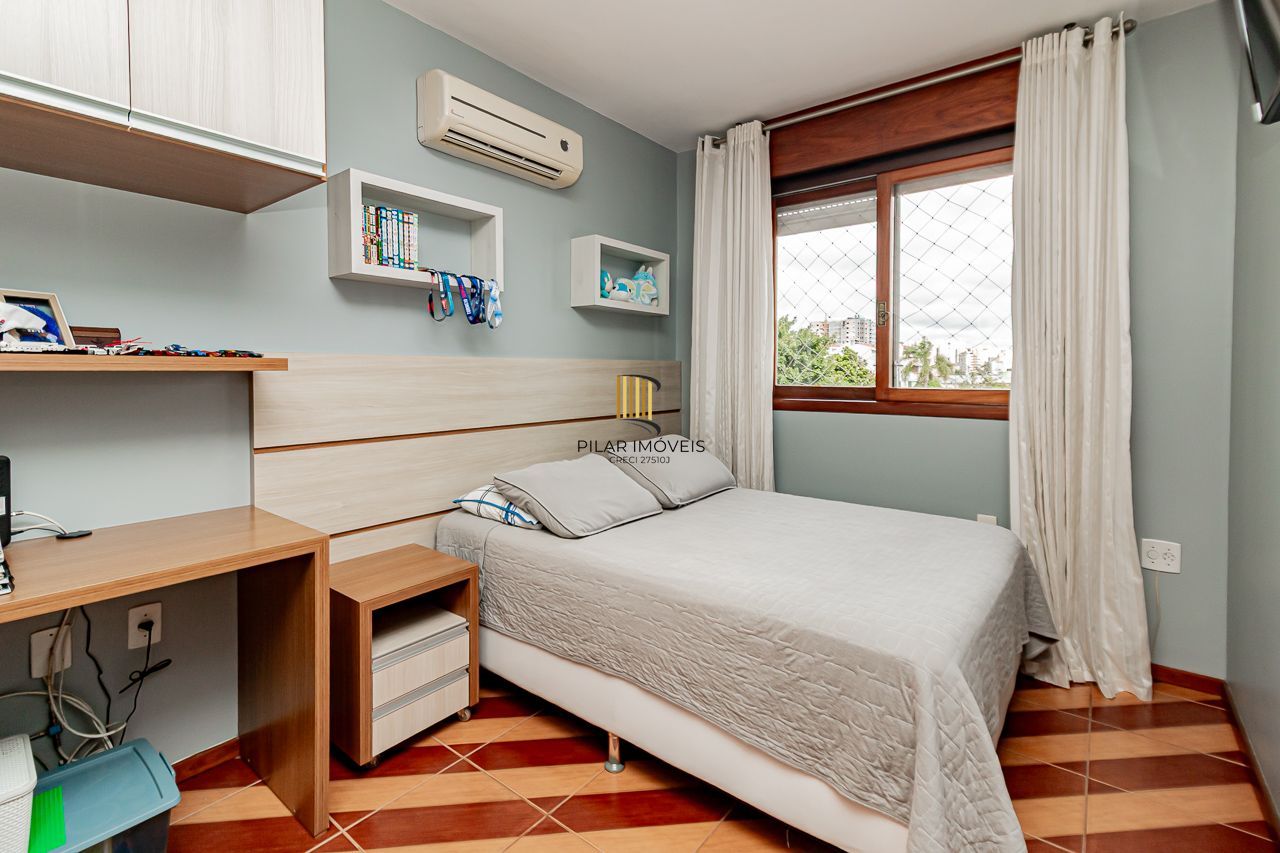 Apartamento 3 dormitórios no bairro Vila Ipiranga