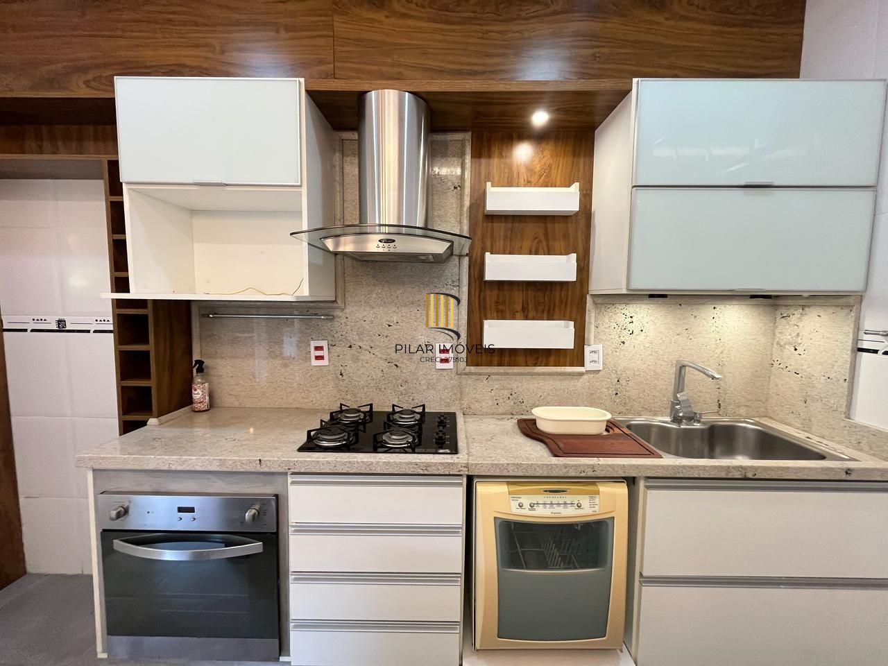 Casa totalmente reformada e mobiliada em Ipanema