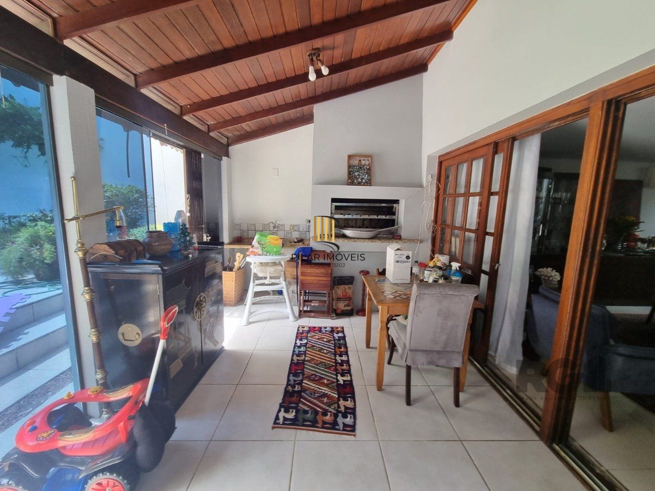 Casa Bairro Jardim Isabel/ Amplo Pátio / Piscina / 3 Dormitórios