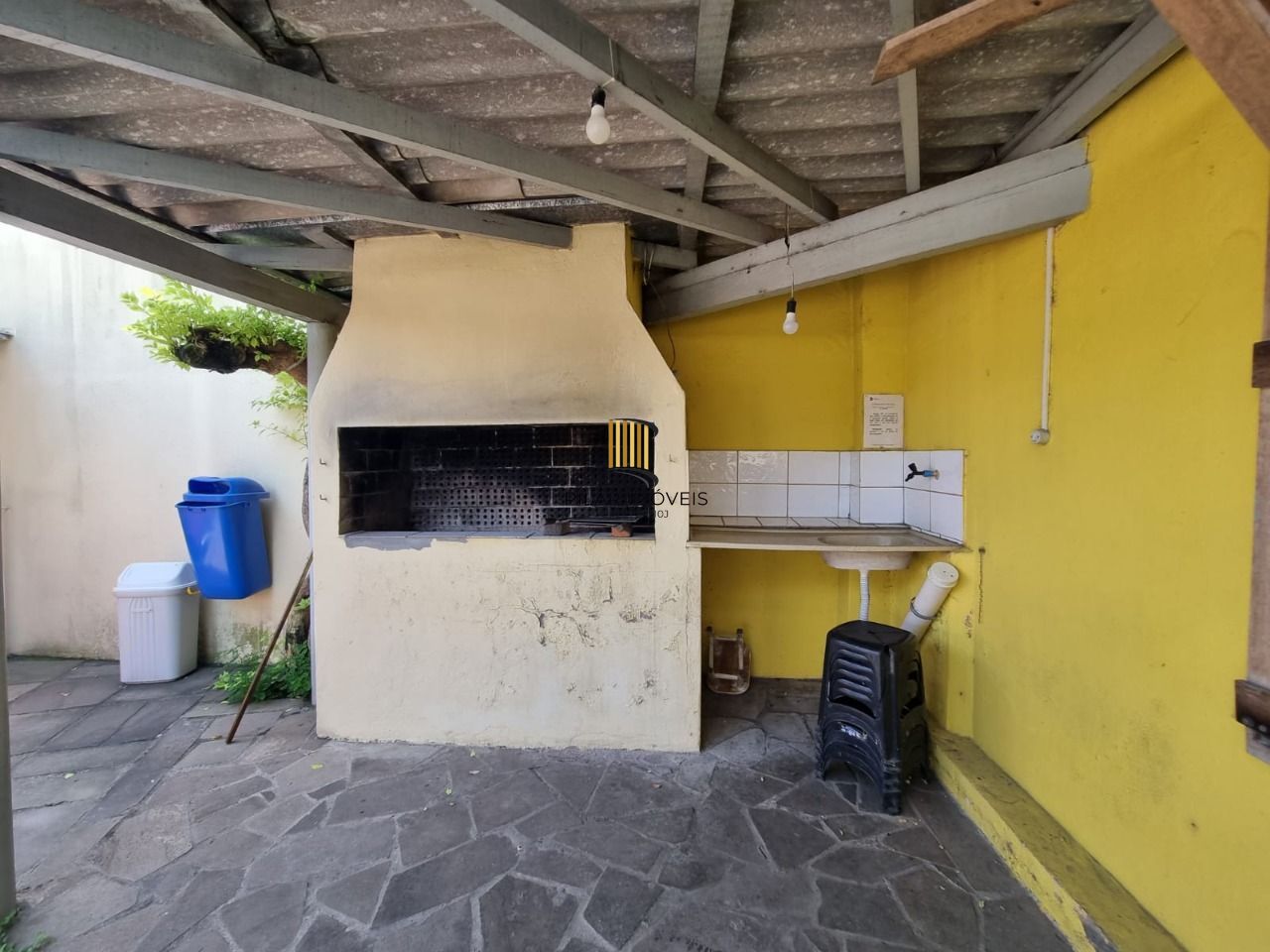 Apt 2 Dormitórios Sacada Bairro Cavalhada