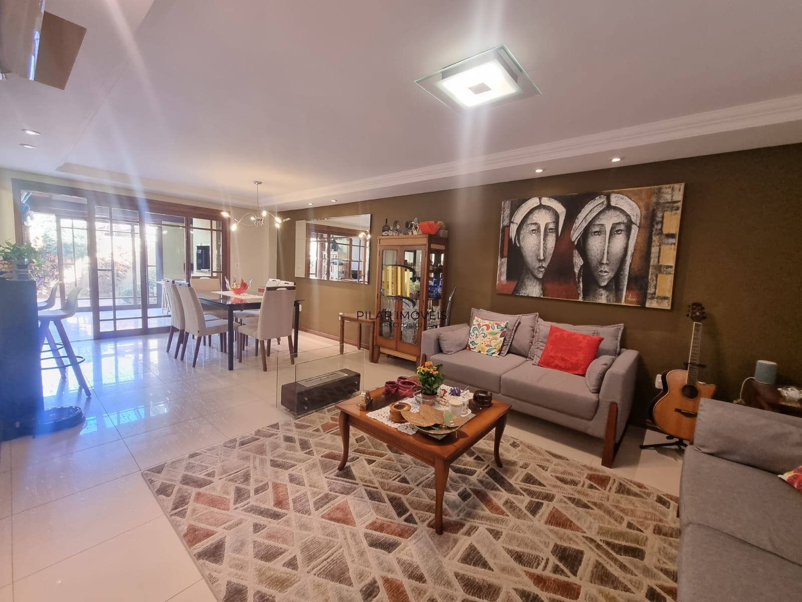 Casa com 3 Dormitórios - Bairro Assunção - Próximo ao Guaíba