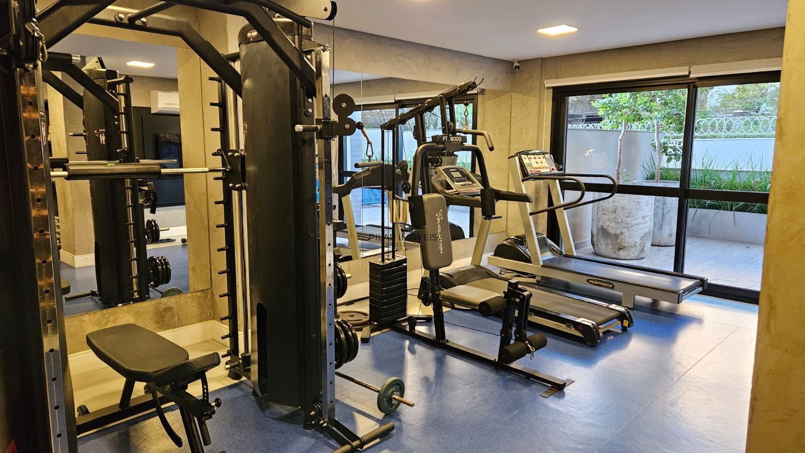 APARTAMENTO 3 DOMIRTÓRIOS - 3 SUITES - 2 VAGAS - MENINO DEUS - PORTO ALEGRE - RS