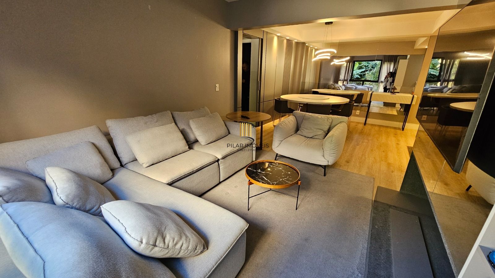 APARTAMENTO 3 DOMIRTÓRIOS - 3 SUITES - 2 VAGAS - MENINO DEUS - PORTO ALEGRE - RS